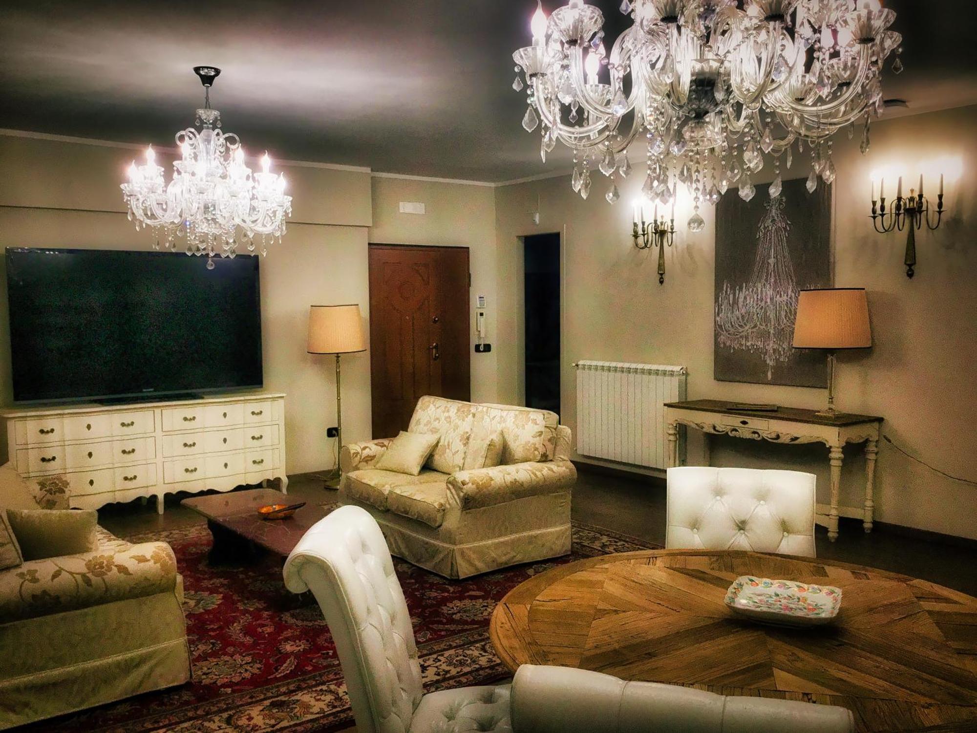 Erania Apartments Sala Consilina Εξωτερικό φωτογραφία