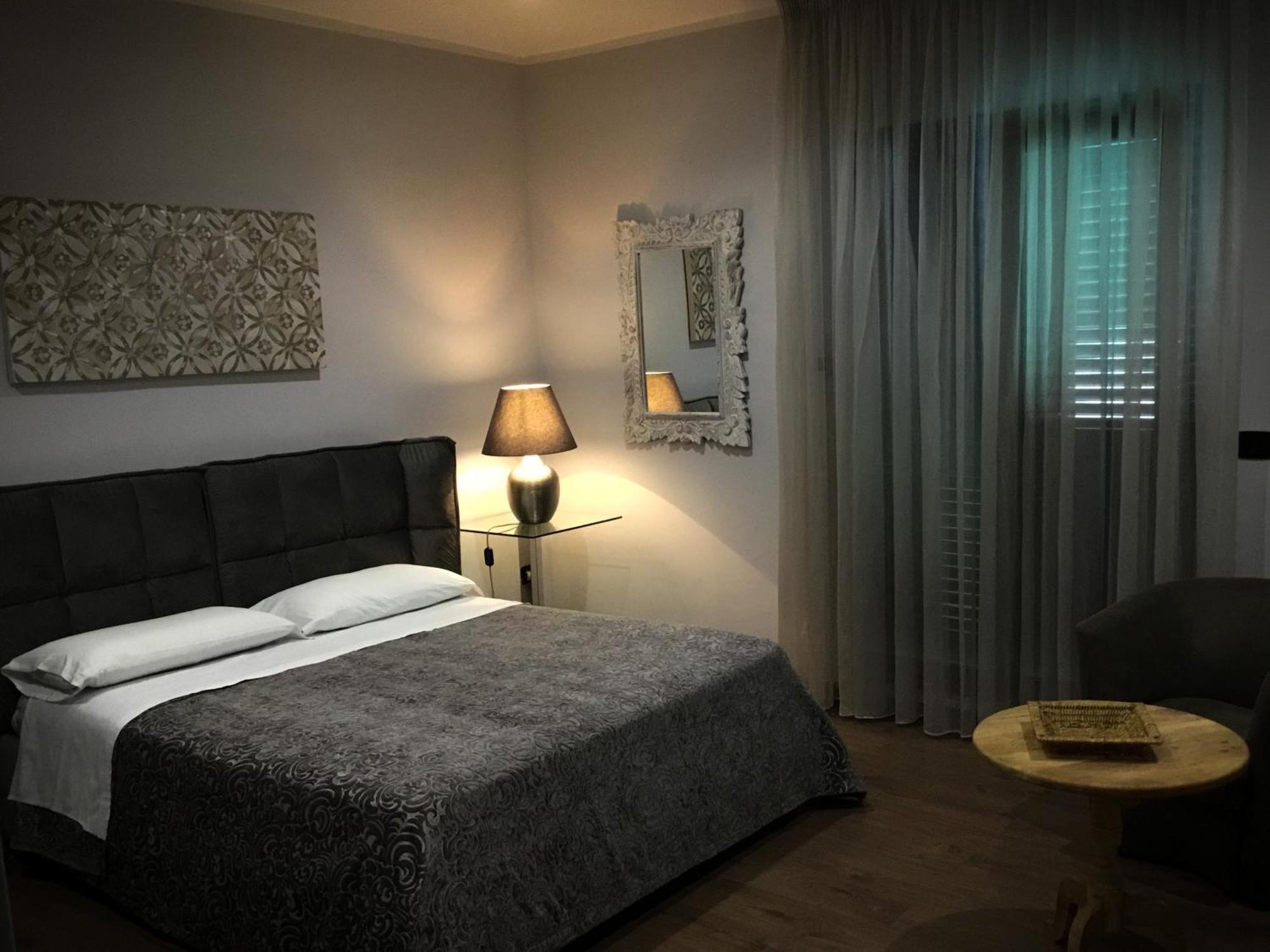 Erania Apartments Sala Consilina Εξωτερικό φωτογραφία