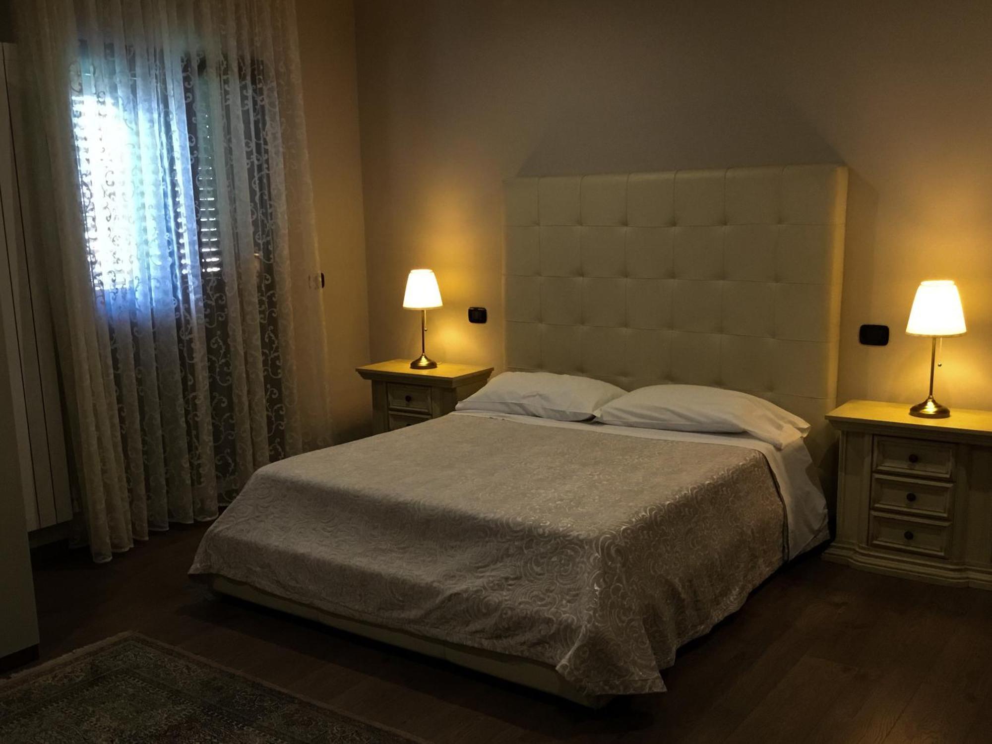 Erania Apartments Sala Consilina Εξωτερικό φωτογραφία